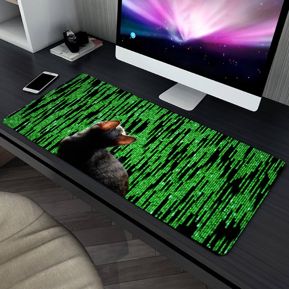 Tech Matrix Code Cat Art büyük - Office Tech Desk incelemesi ve fiyatı